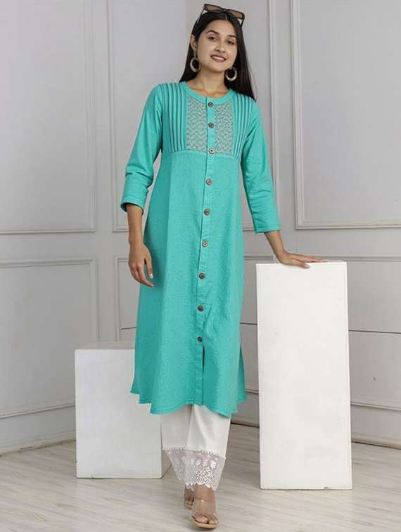 women solid three quarter sleeve straight kurta