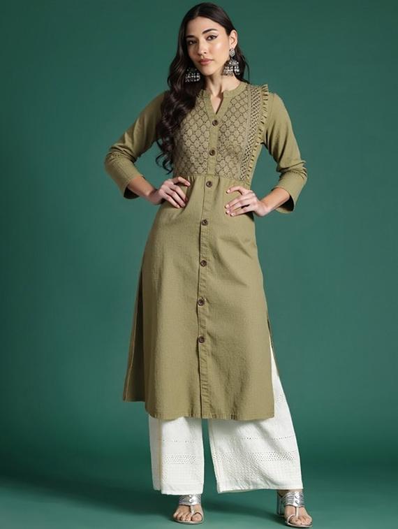 women solid three quarter sleeve straight kurta - 22035271 - Zoom Image - 0