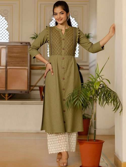 women solid three quarter sleeve straight kurta - 22035278 -  Standard Image - 0
