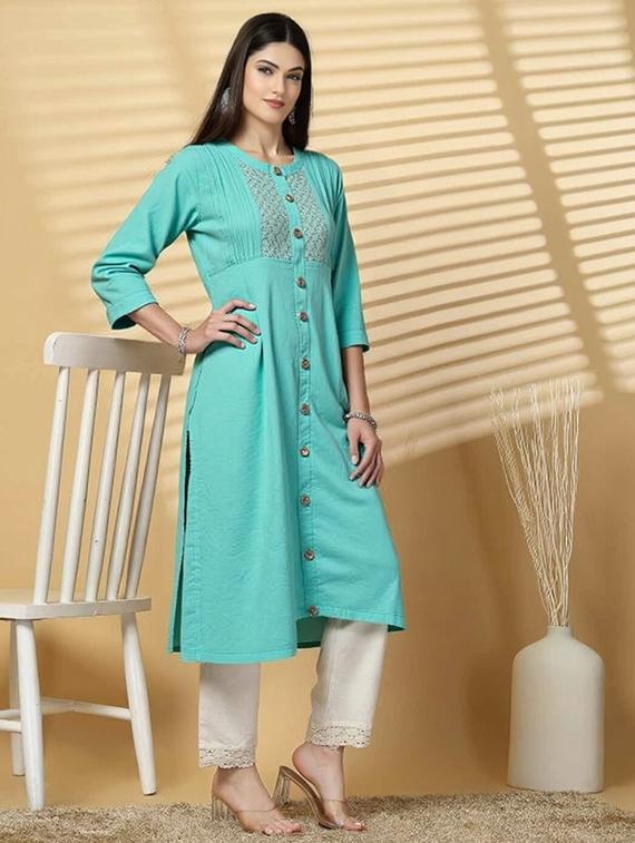 women solid three quarter sleeve straight kurta - 22035283 - Standard Image - 2
