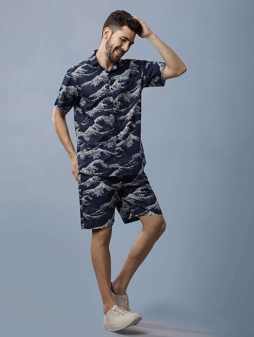 men printed shirt and shorts co-ord set - 22035421 -  Standard Image - 2
