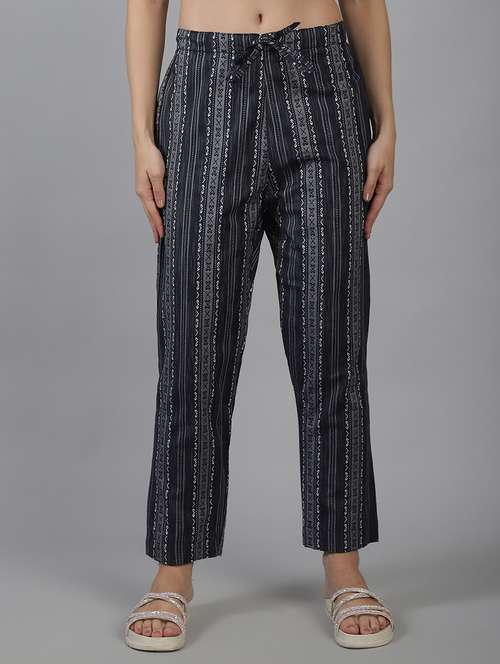 women printed mid rise straight trouser - 22035583 -  Standard Image - 0