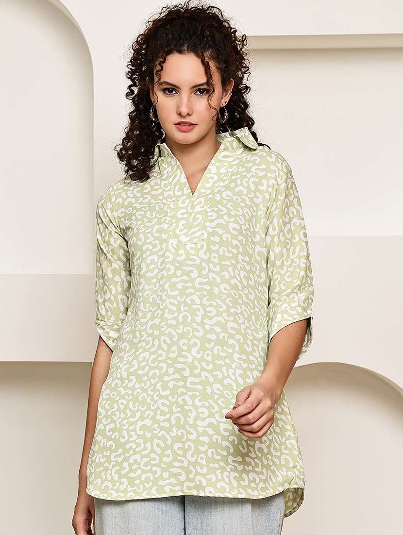women green animal collared print regular top - 22035598 - Standard Image - 2