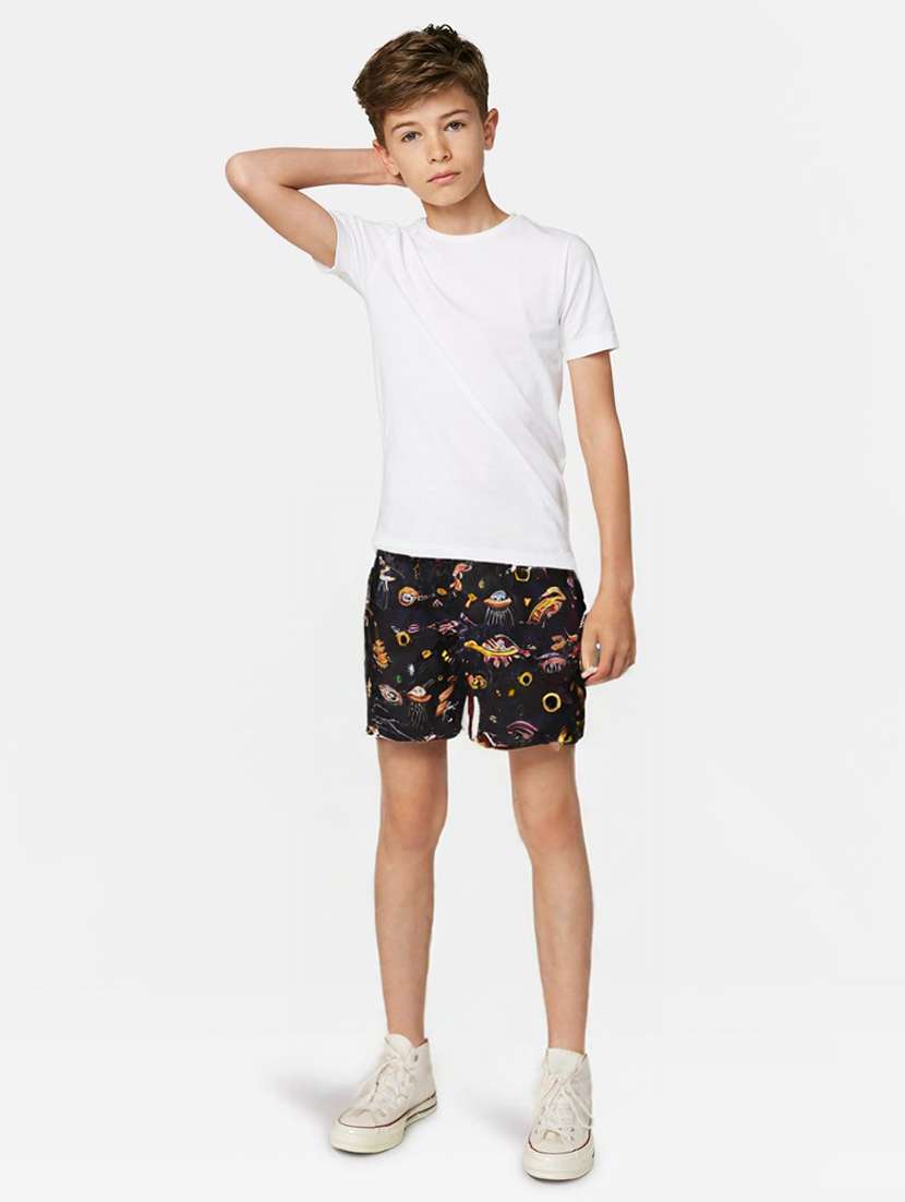 boys pack of 3 printed mid rise regular fit boxer - 22036517 -  Standard Image - 7