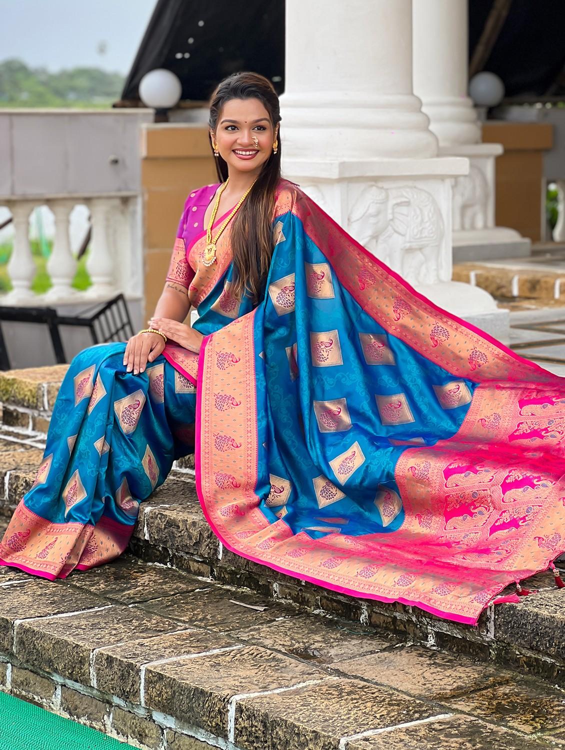 women self design banarasi saree with blouse - 22036575 - Standard Image - 2