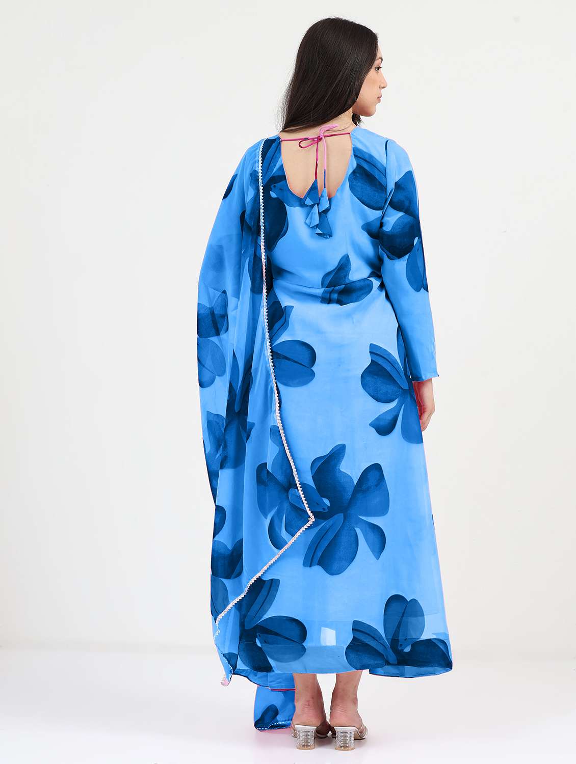 women floral printed long sleeve kurta dupatta set - 22036751 - Standard Image - 2