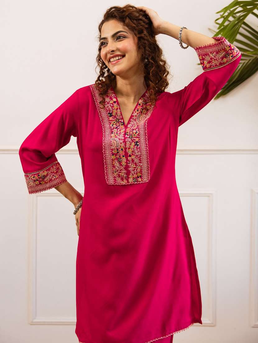 women embroidered bell sleeve ethnic co-ord set - 22037027 - Standard Image - 2