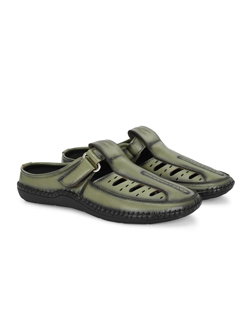 men solid green slip on sandal - 22037042 - Standard Image - 2