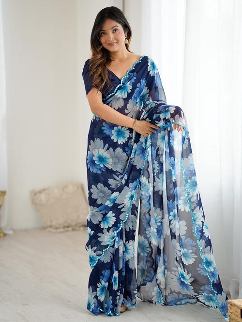 women floral printed saree with blouse - 22037766 - Standard Image - 0