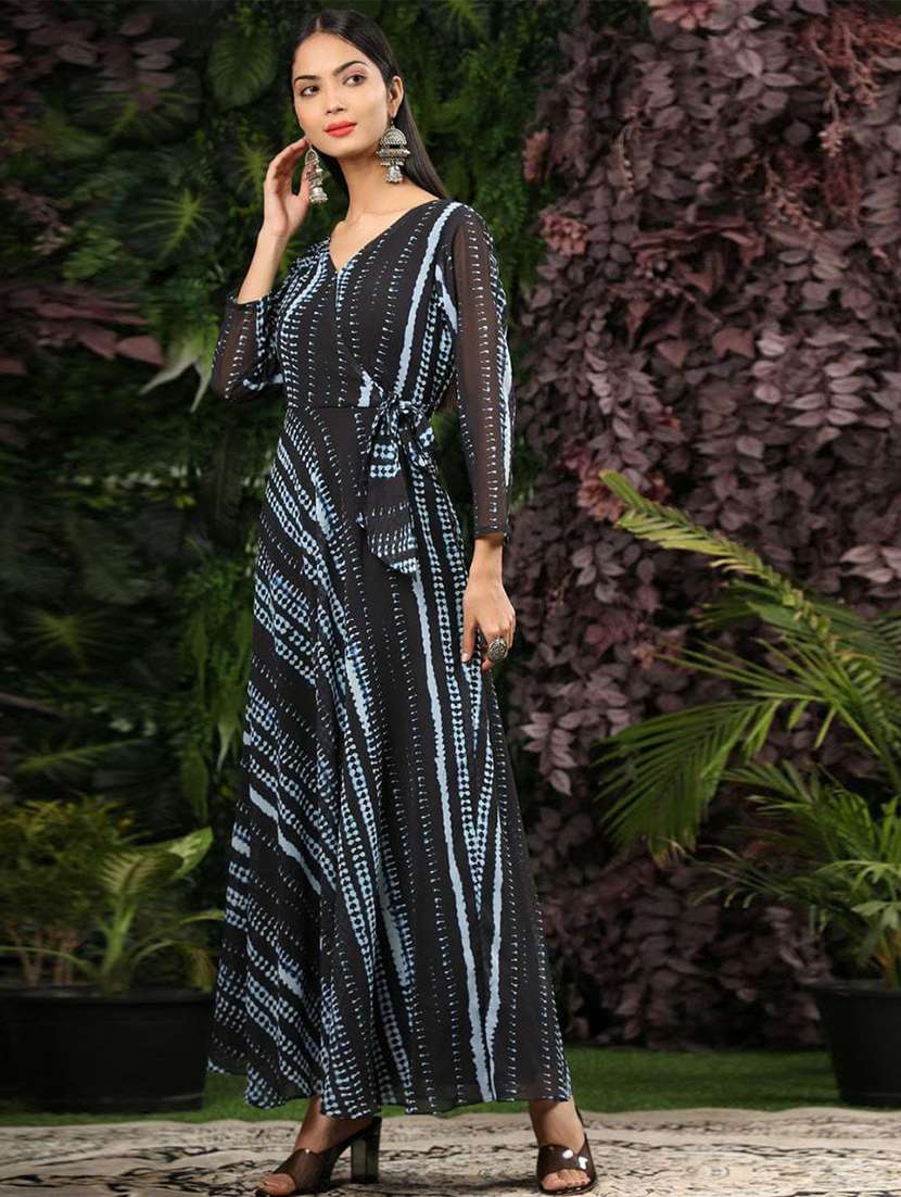 women printed long sleeve fit & flare dress - 22037774 -  Standard Image - 2