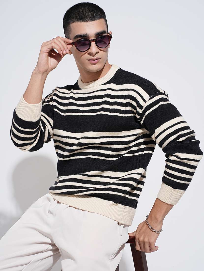 men striped round neck long sleeve pullover