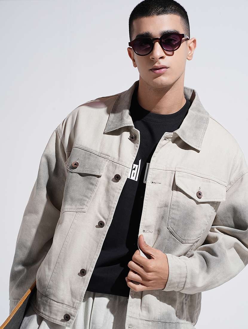 men collared long sleeve denim jacket
