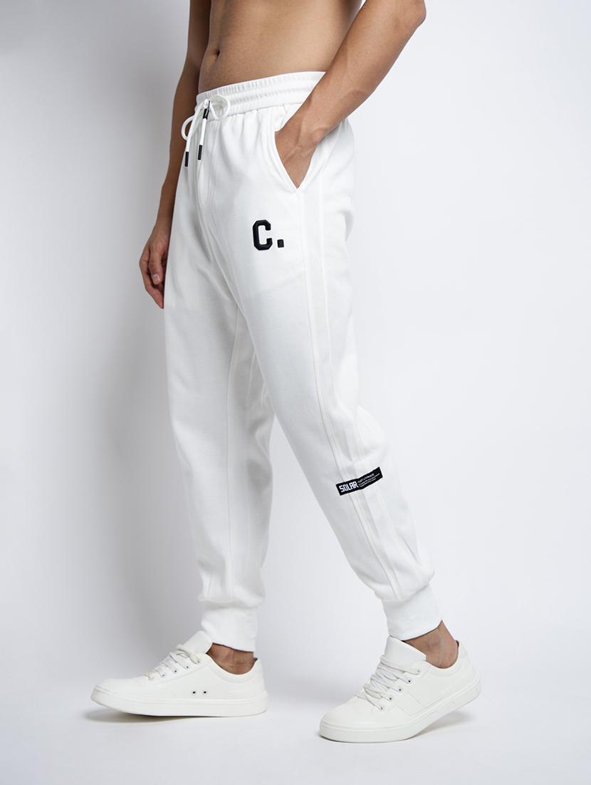 men solid mid rise regular fit jogger - 22038022 - Standard Image - 2