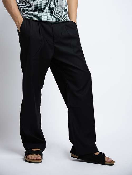men solid mid rise loose fit pleated trouser - 22038023 - Standard Image - 0