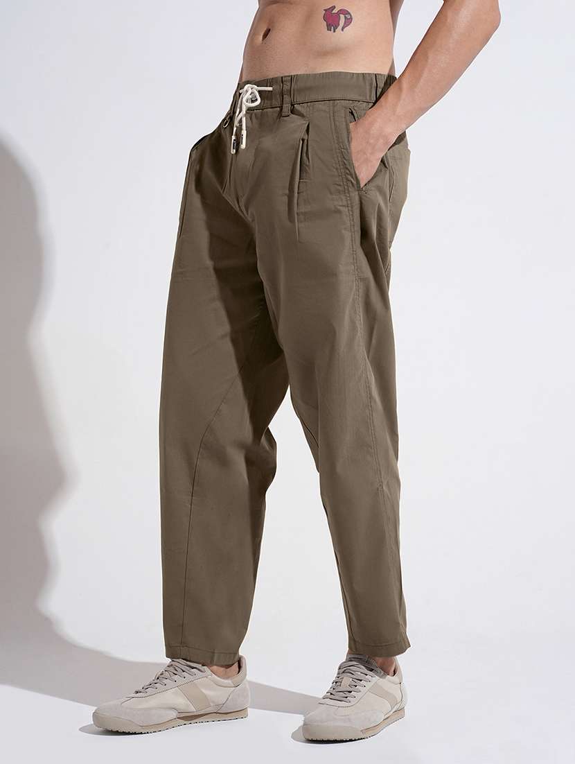 men solid mid rise straight fit chinos  - 22038063 -  Standard Image - 2