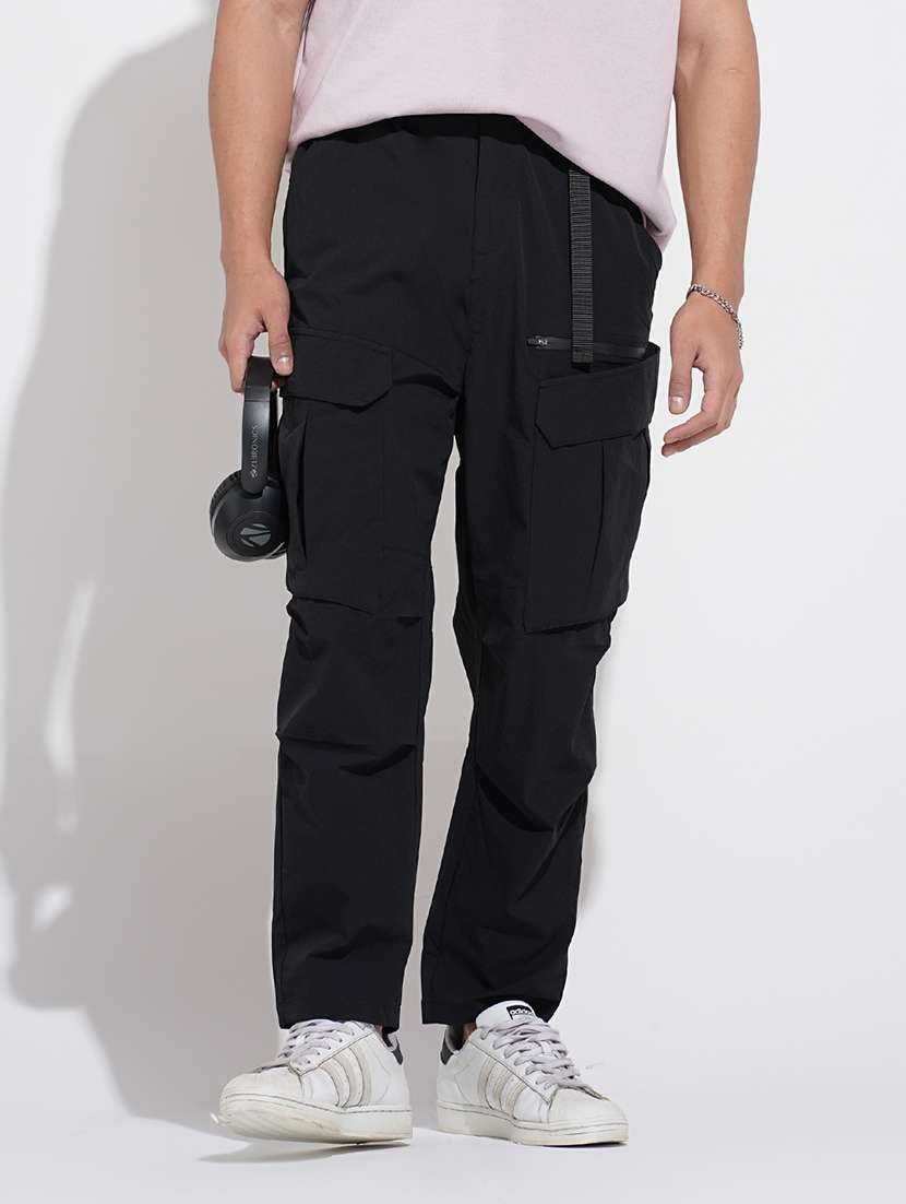 men solid low rise straight fit trouser 