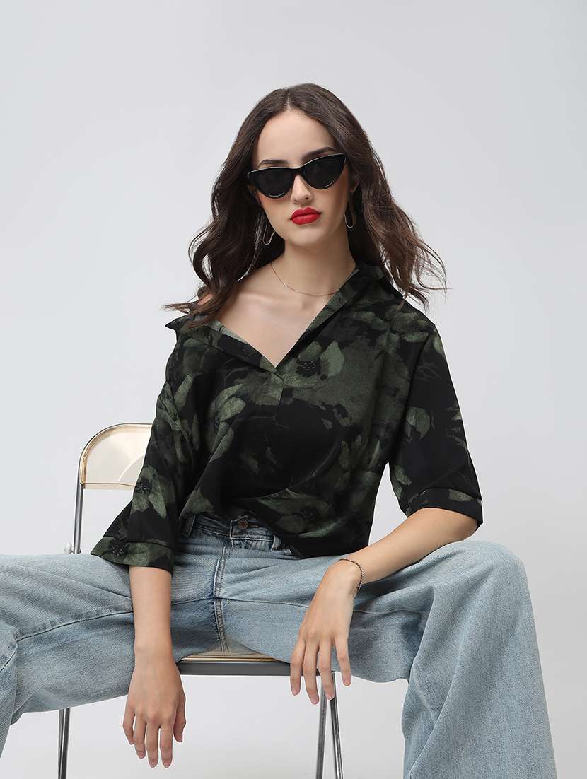 women floral print collared short sleeve shirt - 22038259 -  Standard Image - 2