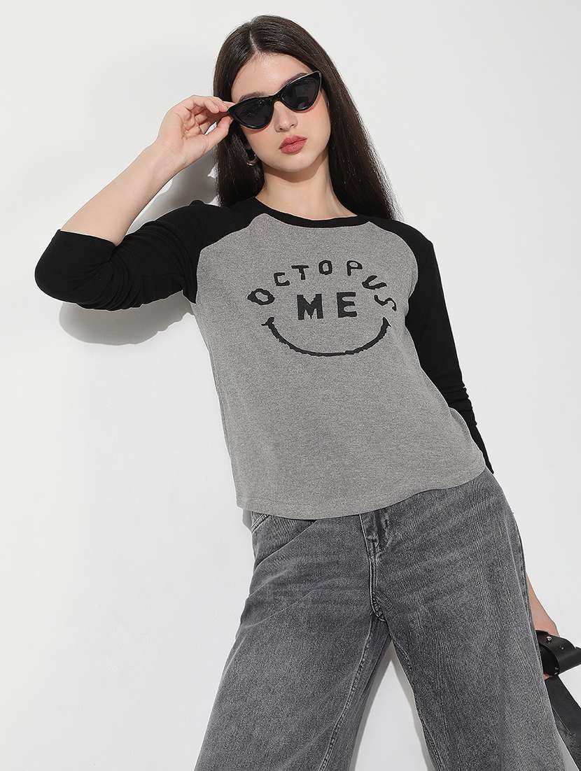 women color blocked long sleeve top - 22038311 - Zoom Image - 0