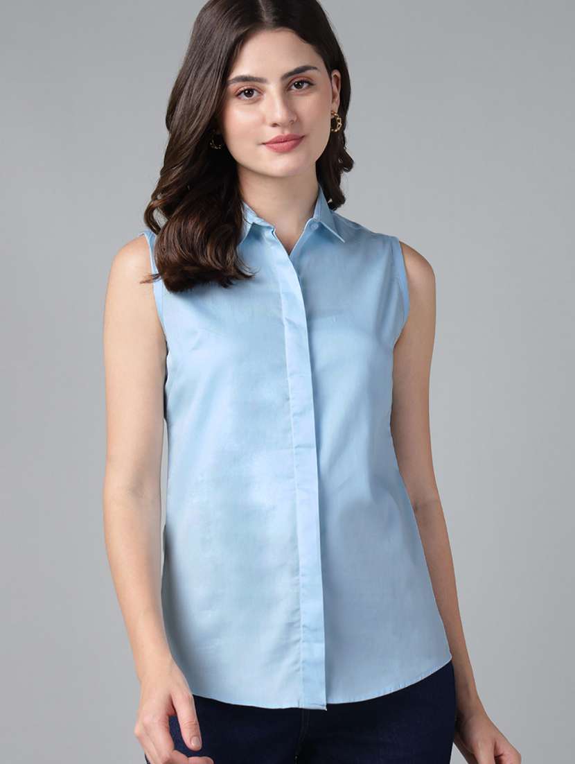 women solid collared sleeveless shirt