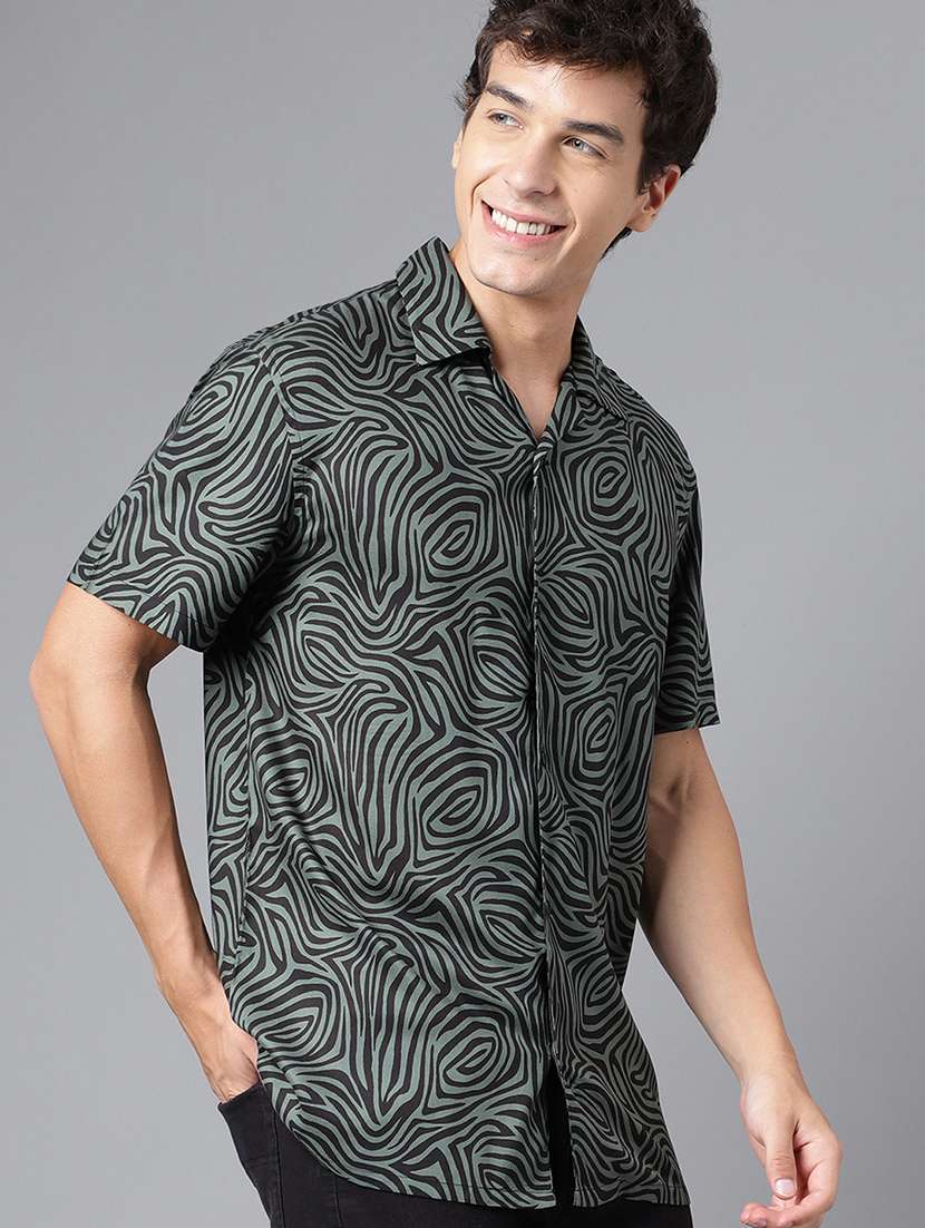 men printed cuban collared short sleeve loose fit shirt - 22038950 -  Standard Image - 2