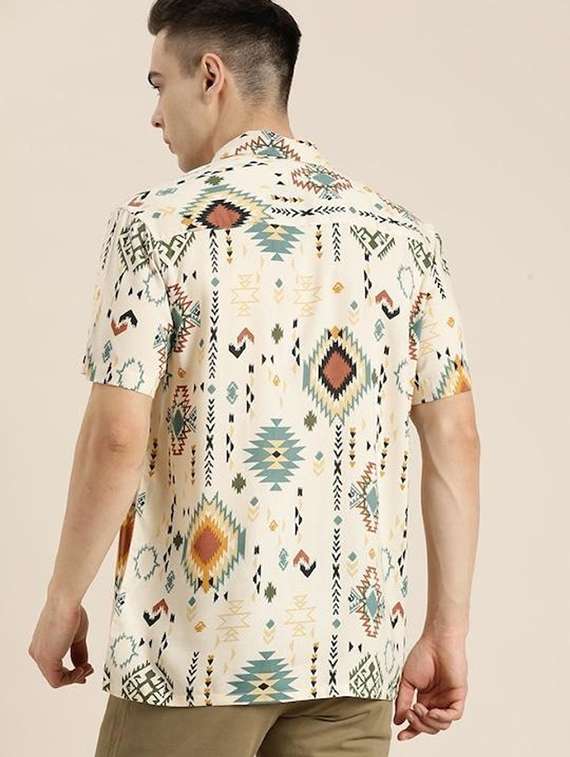 men printed cuban collared short sleeve shirt - 22038973 - Standard Image - 2