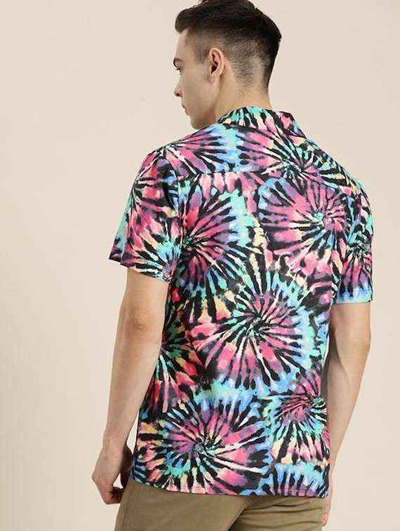 men printed cuban collared short sleeve shirt - 22038974 -  Standard Image - 2