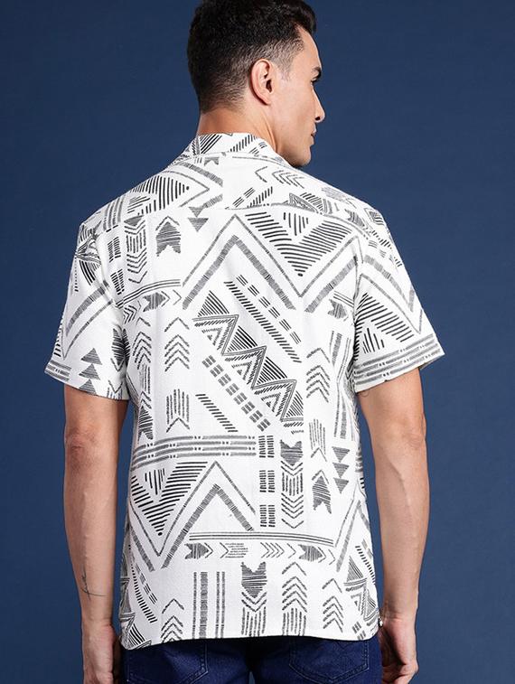 men printed cuban collared long sleeve shirt - 22039002 - Standard Image - 2