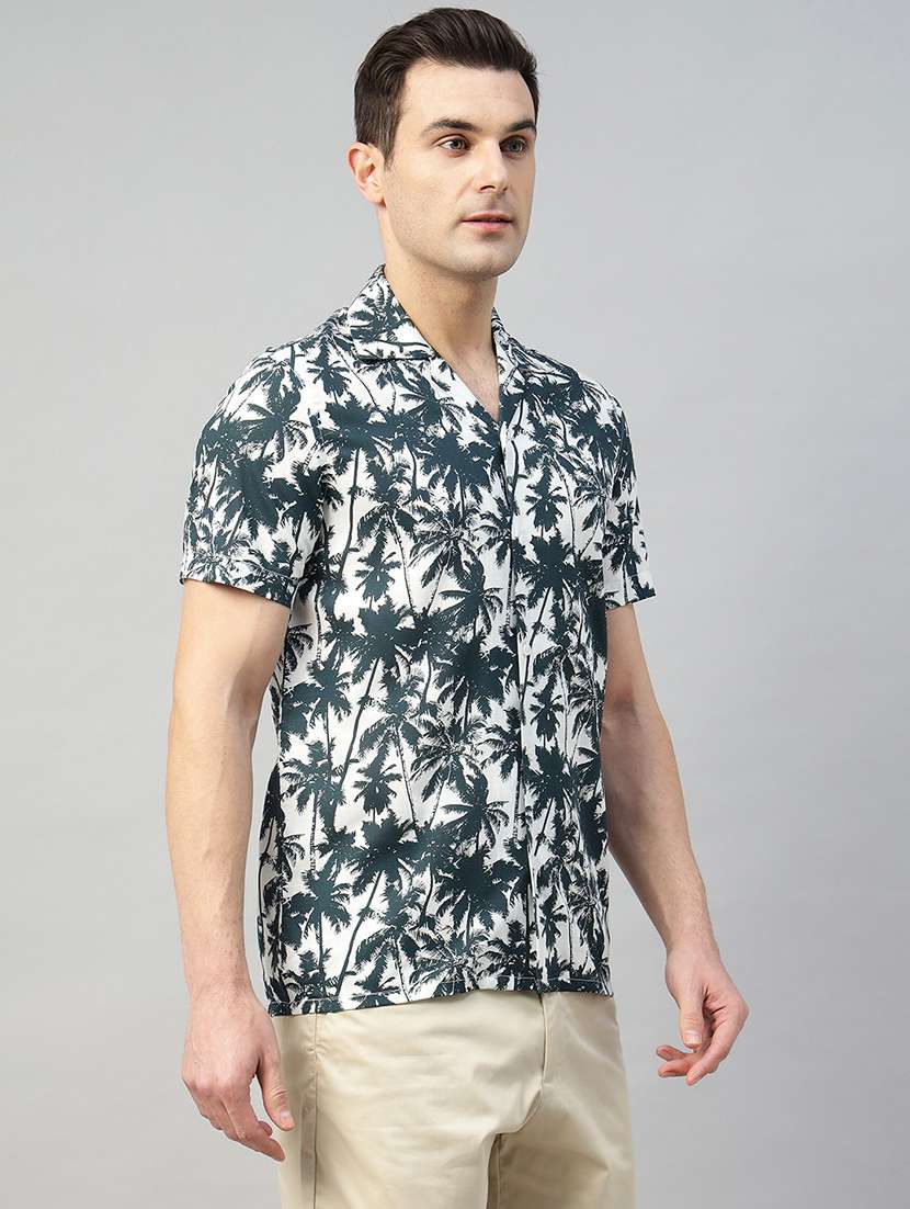 men printed cuban collared short sleeve shirt - 22039004 -  Standard Image - 2
