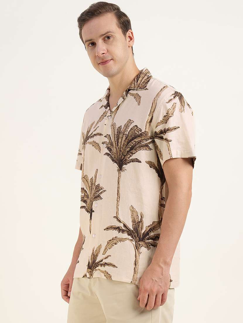 men printed cuban collared short sleeve shirt - 22039006 -  Standard Image - 2