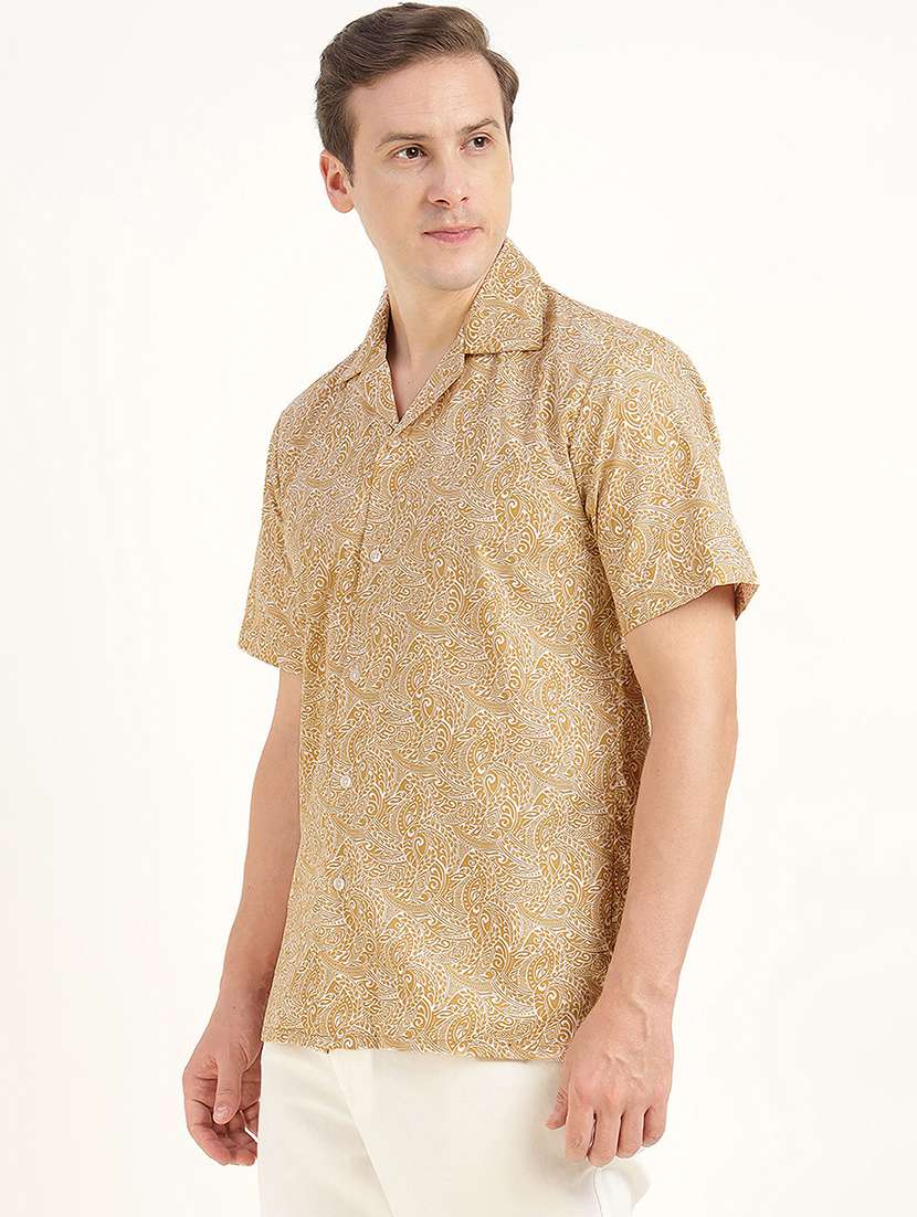 men printed cuban collared short sleeve shirt - 22039008 -  Standard Image - 2