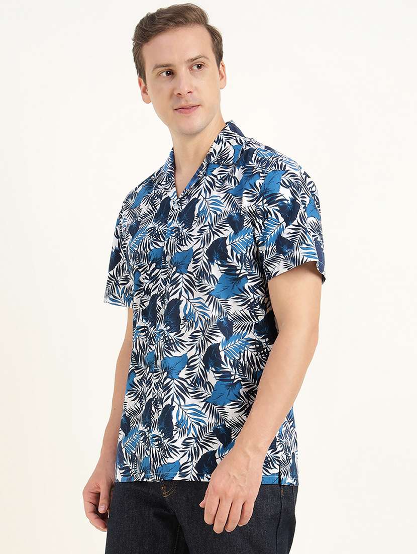 men printed cuban collared short sleeve shirt - 22039011 -  Standard Image - 2