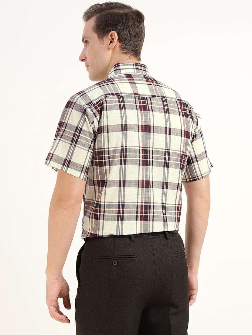 men checkered collared short sleeve regular fit shirt - 22039350 -  Standard Image - 2