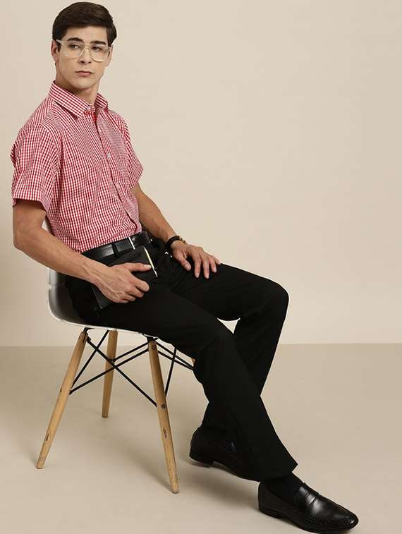 men checkered collared short sleeve shirt - 22039444 - Standard Image - 2