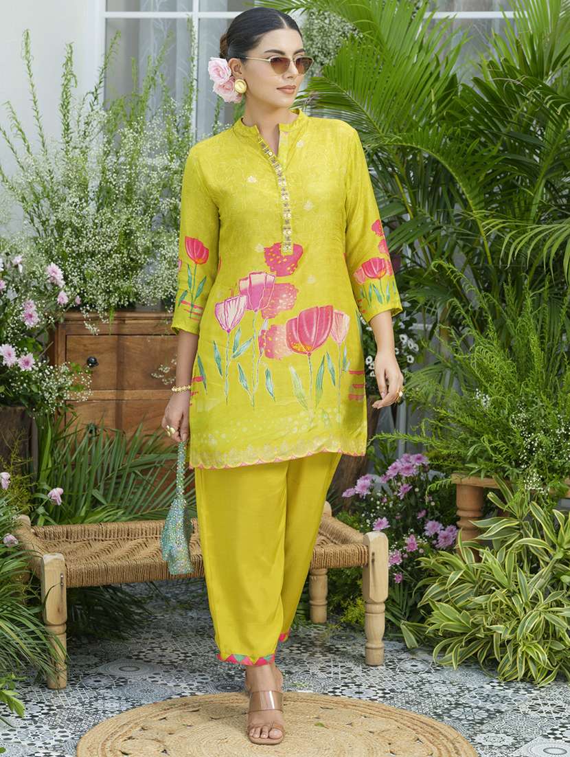 women floral print three quarter sleeve ethnic co-ord set - 22039726 - Standard Image - 2
