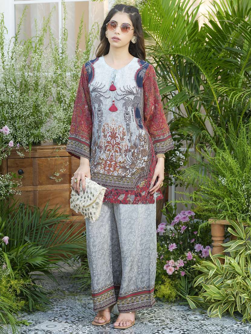 women printed three quarter sleeve ethnic co-ord set