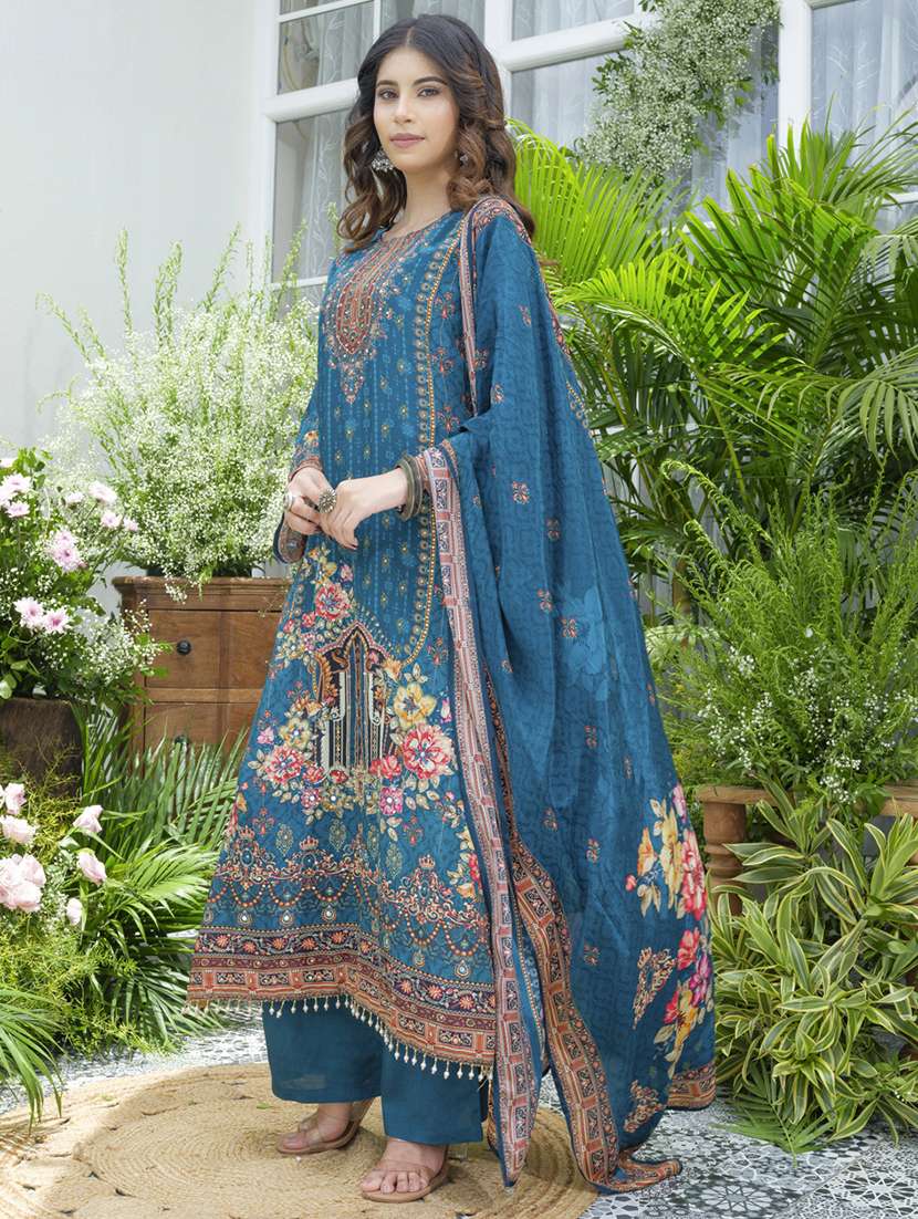 women printed kurta and pant with dupatta set - 22039755 - Standard Image - 2