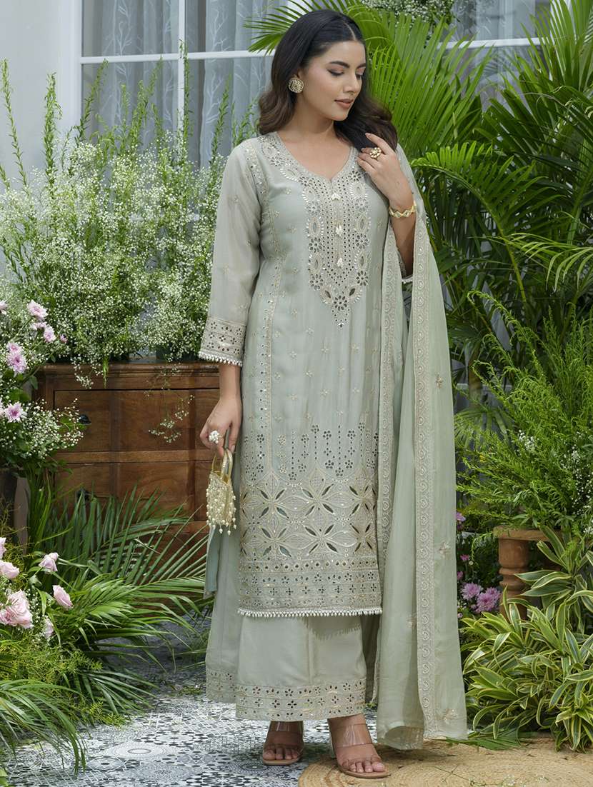 women embroidered kurta and palazzo with dupatta set - 22039764 - Standard Image - 2