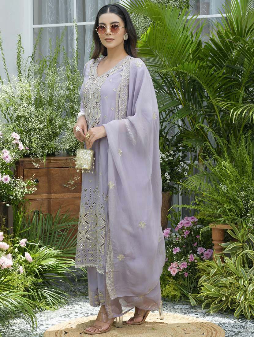 women embroidered kurta and palazzo with dupatta set - 22039766 - Standard Image - 2