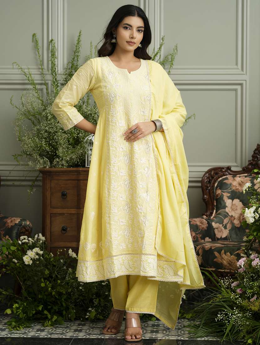 women embroidered kurta and pant with dupatta set - 22039775 - Standard Image - 2