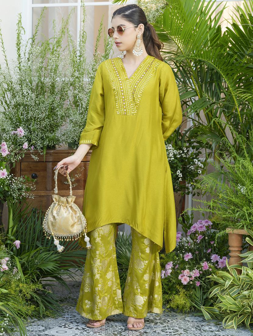women embroidered three quarter sleeve ethnic co-ord set - 22039783 - Standard Image - 2
