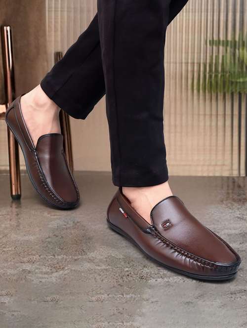 men solid brown slip on loafer - 22039796 -  Standard Image - 0