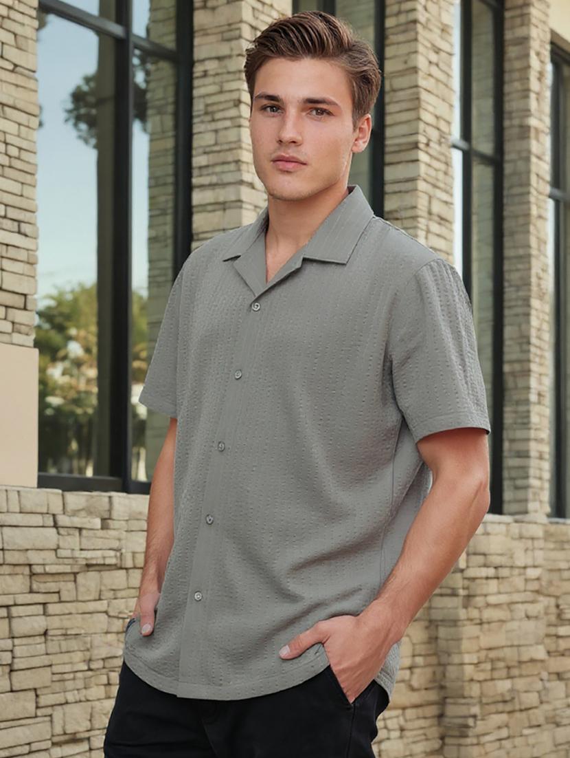 men solid cuban collar loose fit shirt - 22039798 - Standard Image - 2