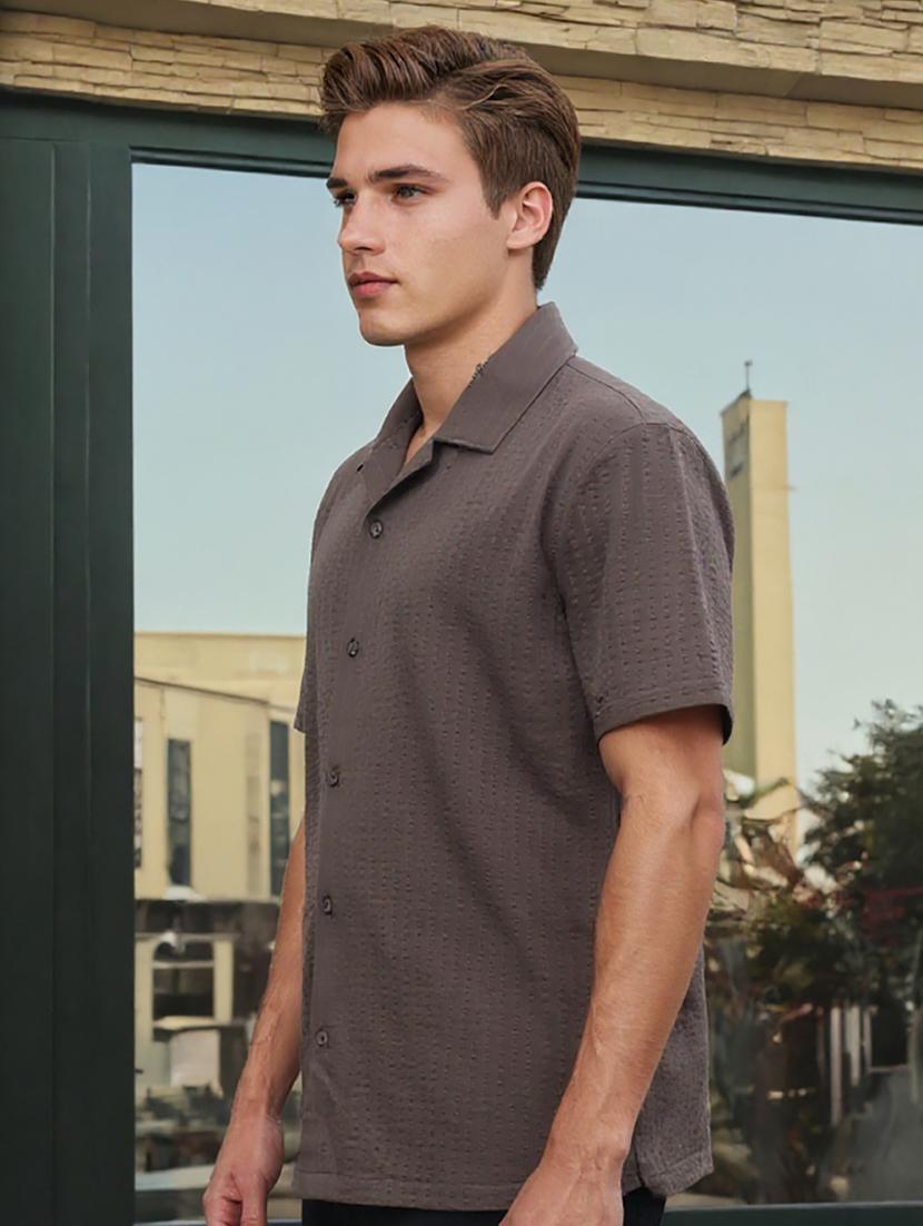 men solid cuban collar loose fit shirt - 22039800 - Standard Image - 2