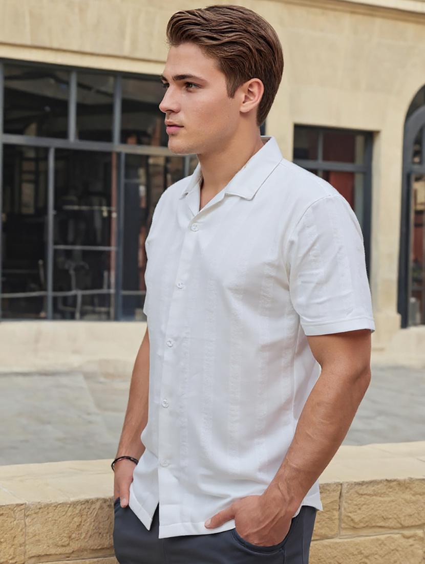 men solid cuban collar loose fit shirt - 22039803 - Standard Image - 2