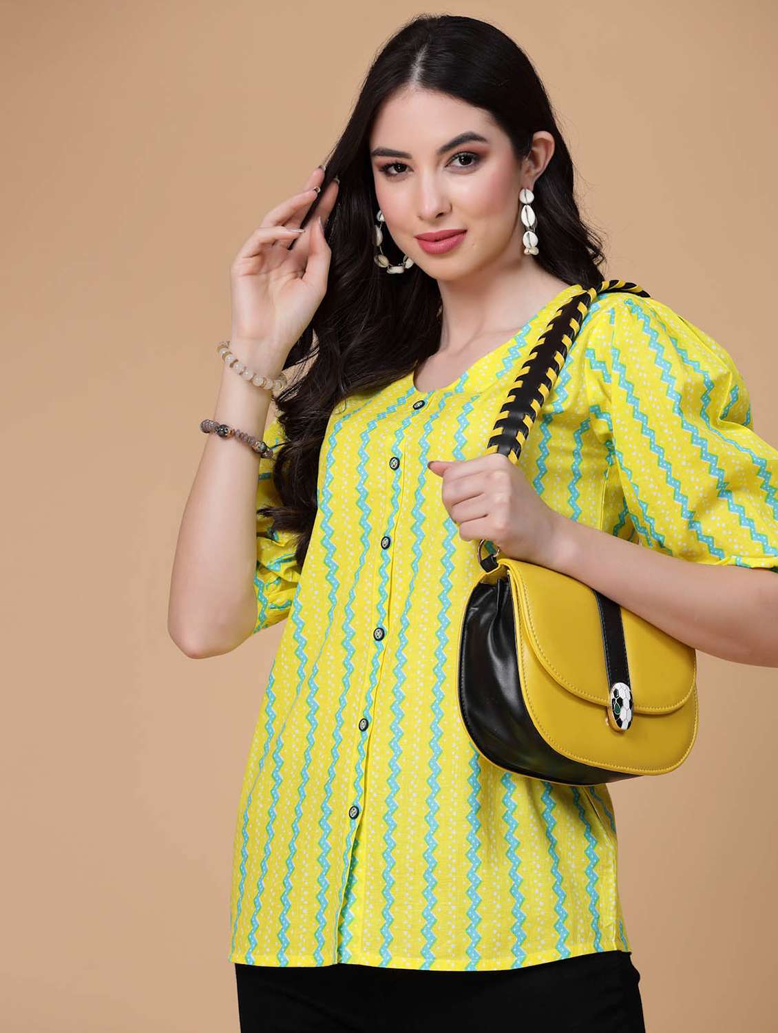 women printed puff sleeve regular top