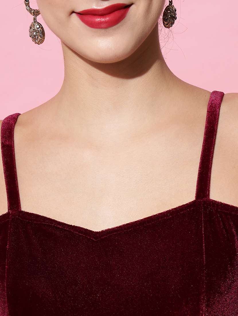 women solid shoulder strap velvet jumpsuit - 22040465 -  Standard Image - 2