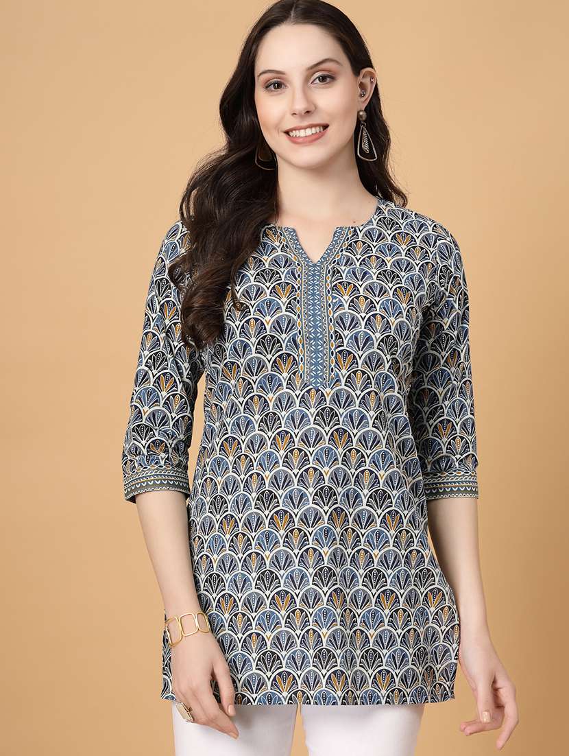 women printed three quarter sleeve straight kurti