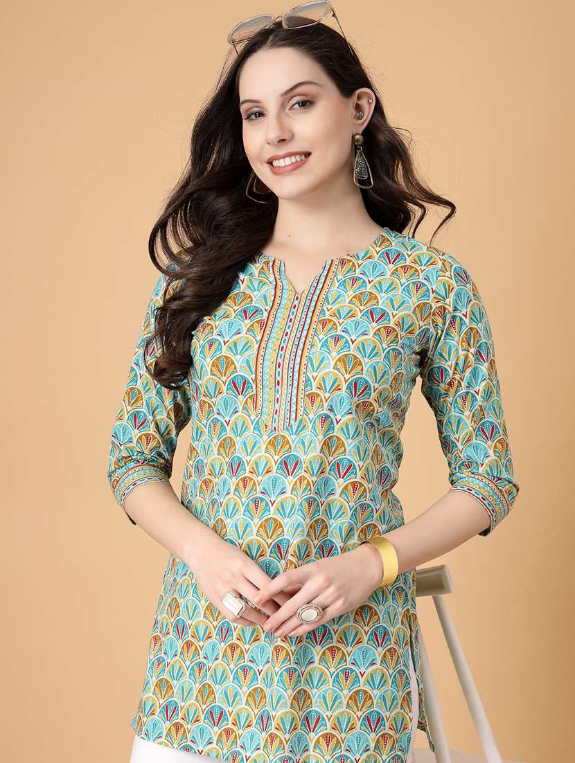 women printed three quarter sleeve straight kurti
