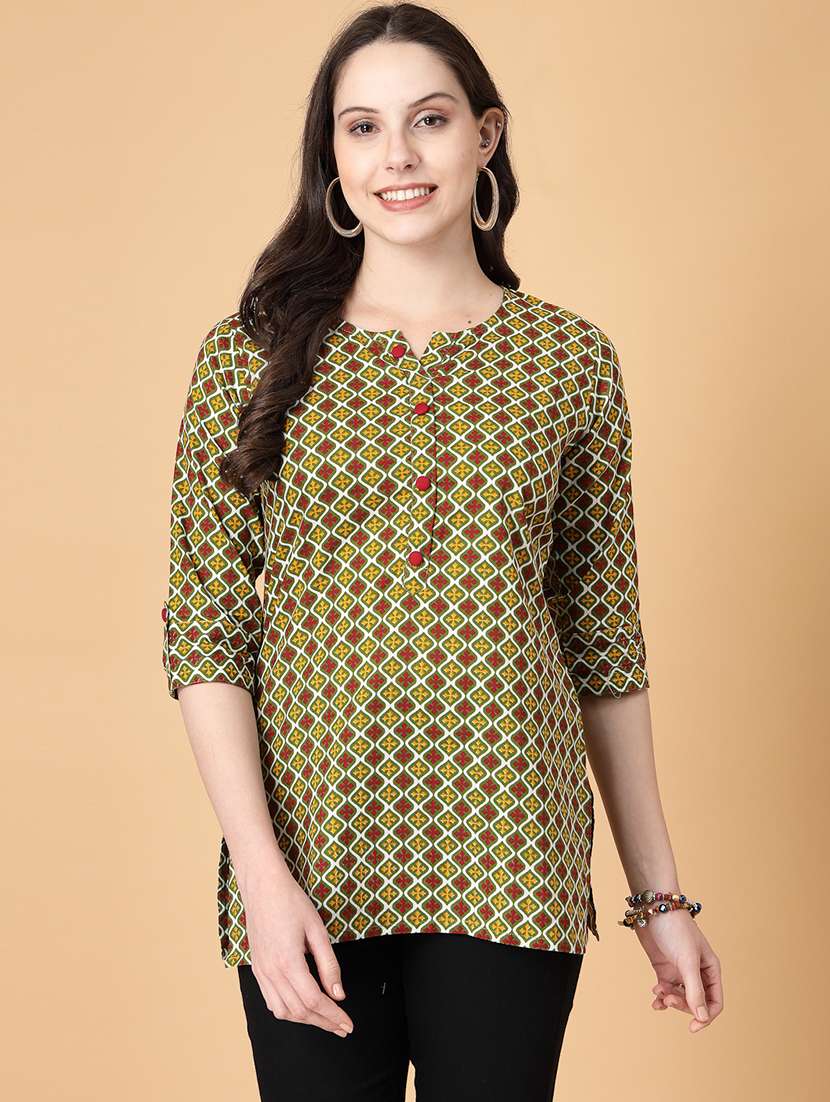 women printed three quarter sleeve straight kurti