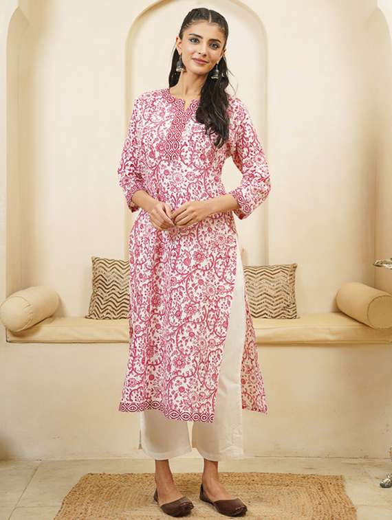 women printed three quarter sleeve straight kurta - 22040894 - Zoom Image - 0